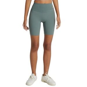 Gymshark Whitney Cycling gray shorts size XS